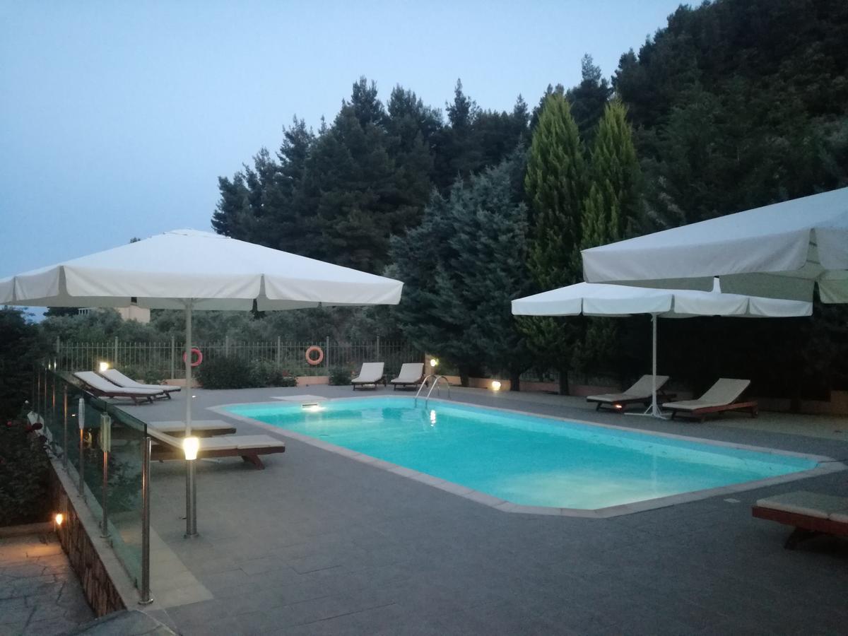 Achladi Beach Zewnętrze zdjęcie